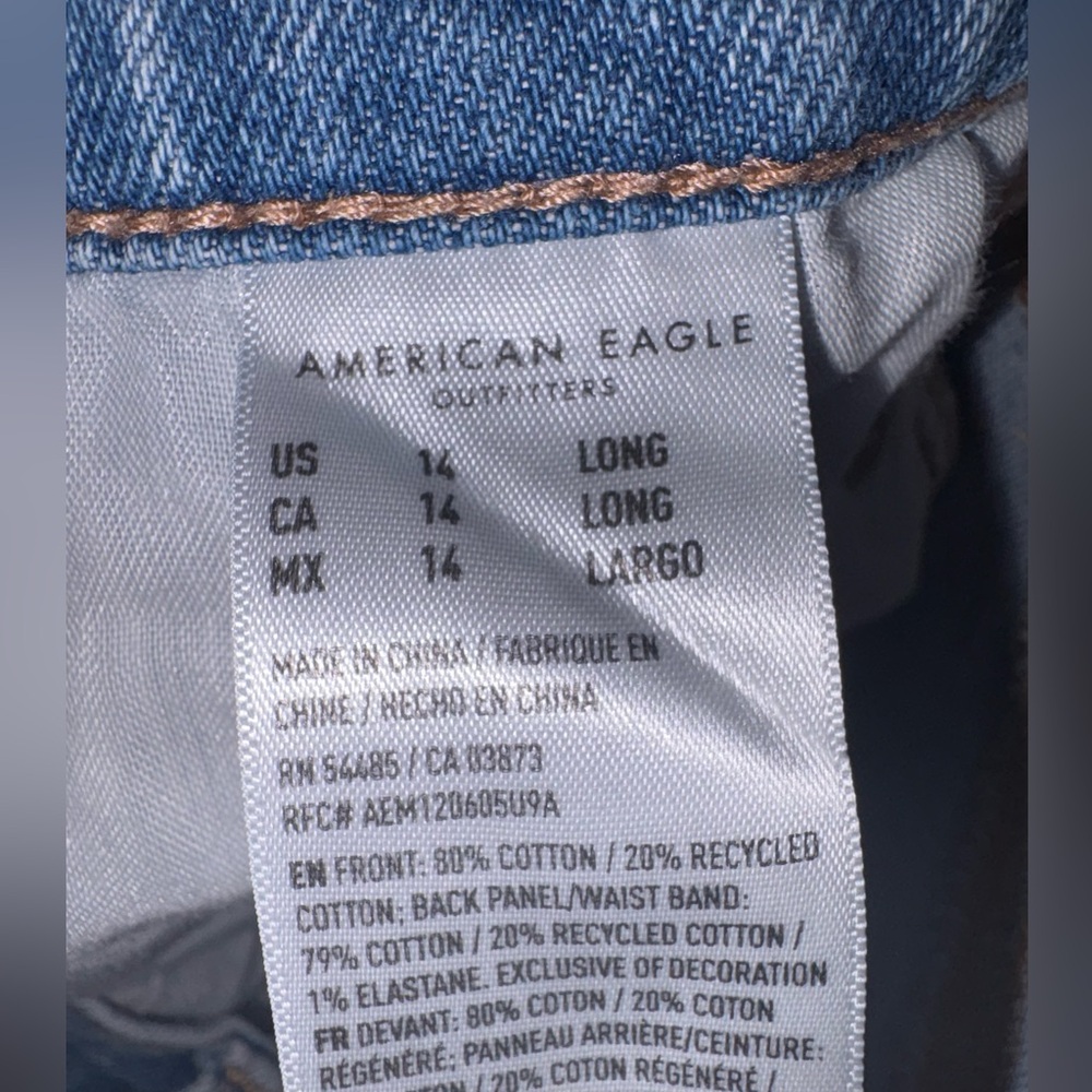 American Eagle Outfitters Ripped Distressed Jeans Size 14 Long High Rise Rigid - Picture 5 of 8